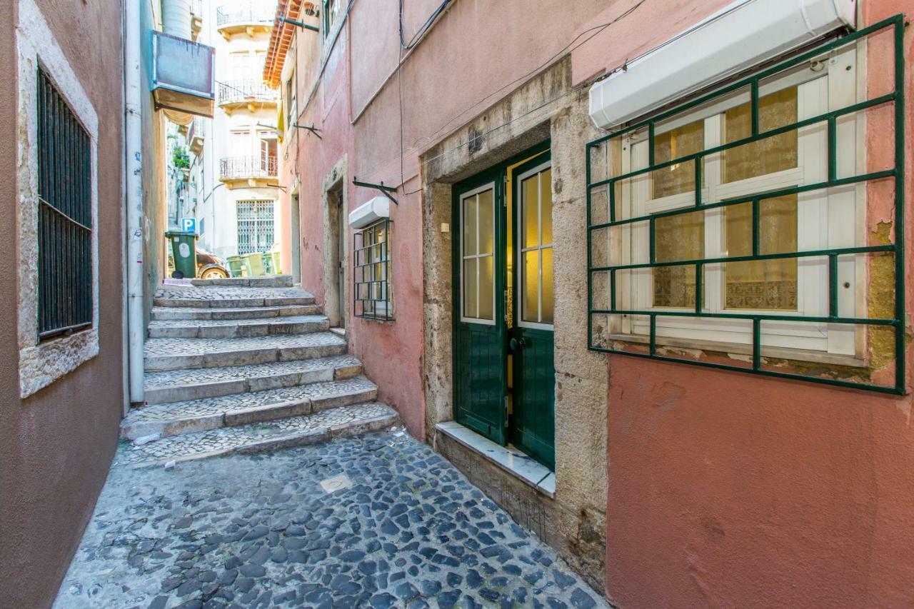 Santos Neighborhood Apartment Lisbon Exterior photo